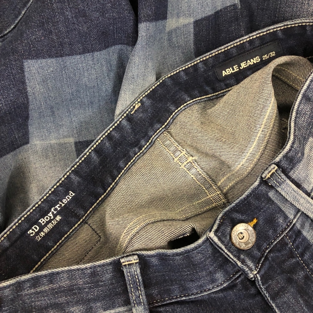 Able 3d Boyfriend Distressed Patchwork Crop Jeans - image 6